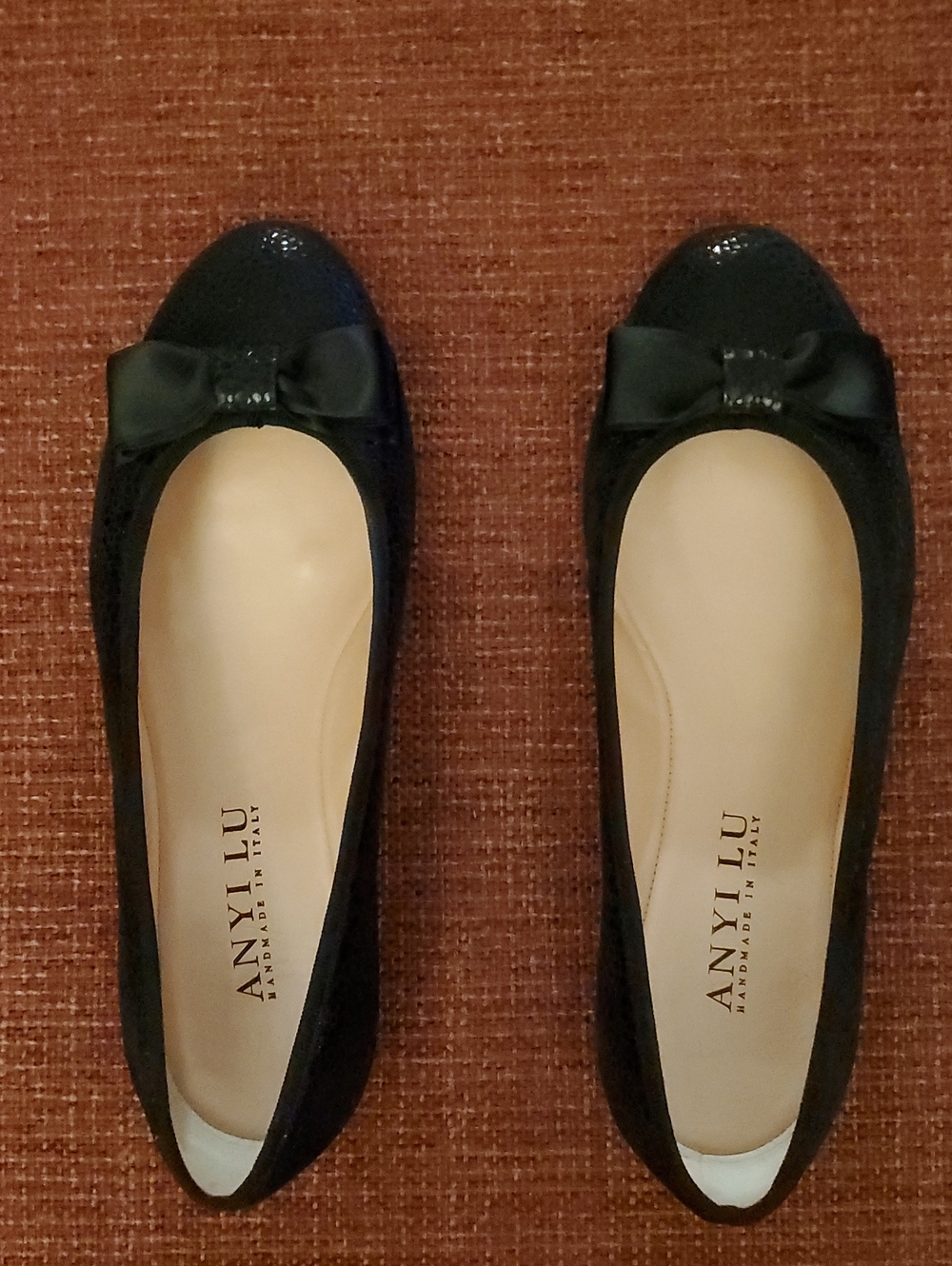 Anyi Lu New Black Bow Pebble Texture Suede Ballet Flats Italian Sz 38 Classic